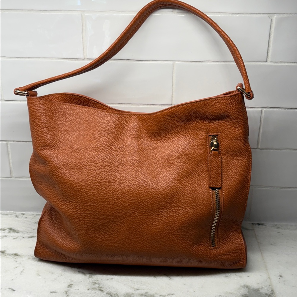 Tote Le Monde Brown Leather Shoulder Bag